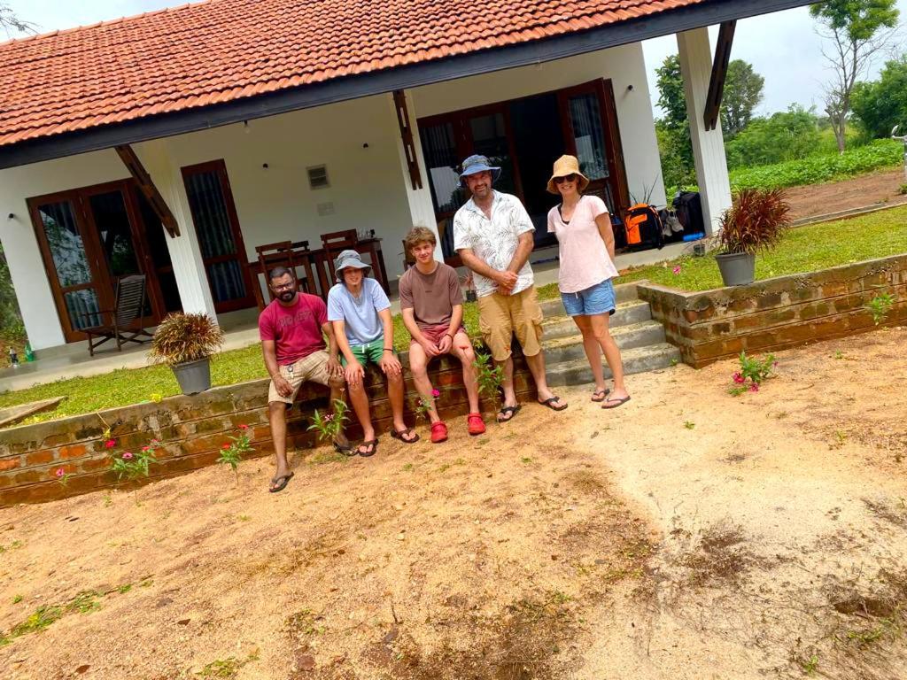 Moni Farm House Wilpattu Nochchiyagama エクステリア 写真